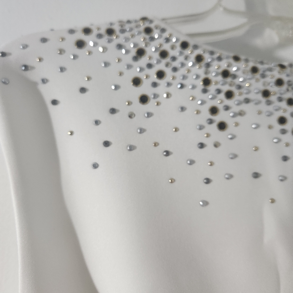 Calvin Klein Embellished Neckline Gold Silver White Sleeveless Dress NEW - Picture 4 of 13